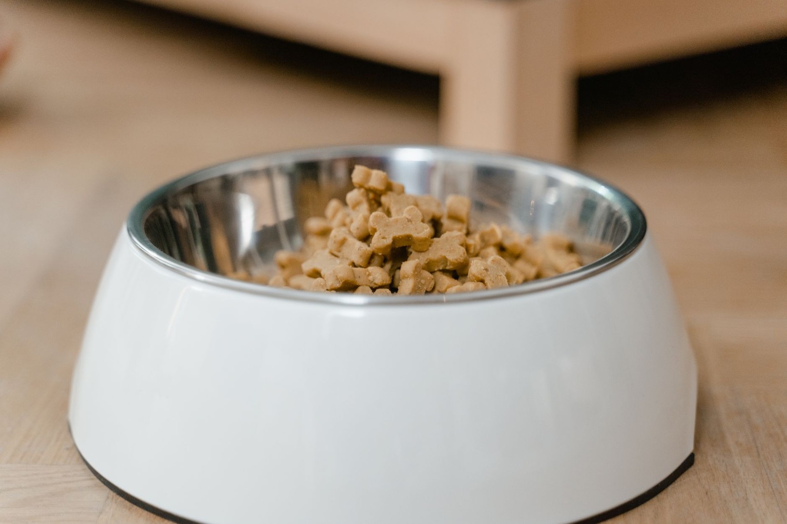 Nutrition timing strategies for peak race day performance